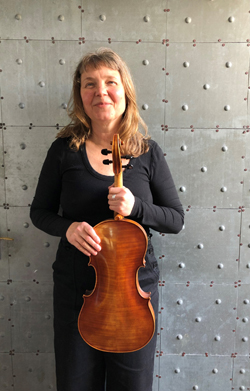 Classical Viola by Luthier Anna Tummers